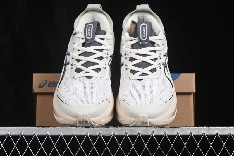All categories Asics Asics series Asics Gel-Nimbus 28 Asics Gel-Nimbus 28 Asics retro breathable casual shoes cushioning men's wear-resistant running shoes 1011C032-100